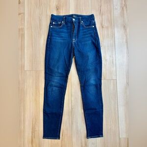 7 for all Mankind High Waist Skinny in Slim Illusion- women’s size 27